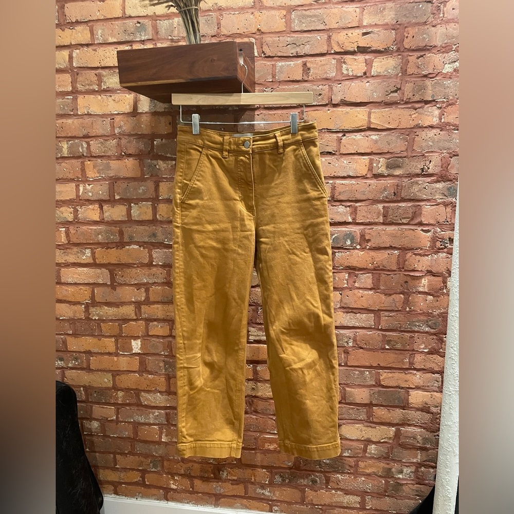 Everlane Straight Leg crop in golden brown